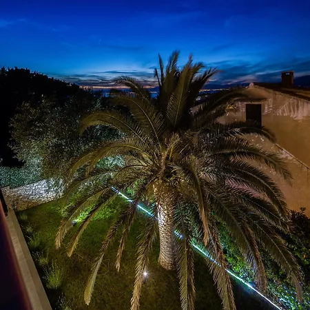 Dom wakacyjny Holiday Home Deskoviceva - 2 *