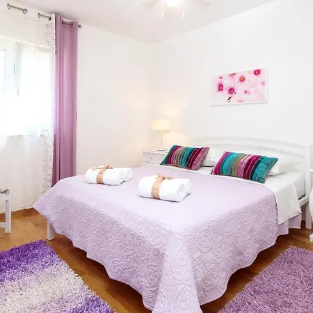 Holiday Home Deskoviceva - 2 *
