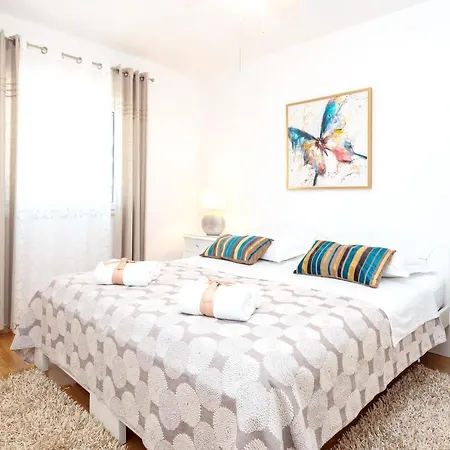 Holiday Home Deskoviceva - 2 *
